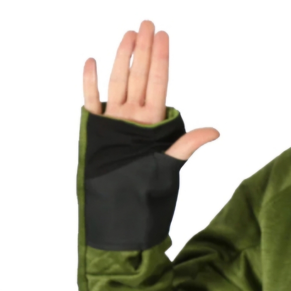 Loki Performance Sweatshirt. Turns into a backpack.  Sleeves turn into MITTENS! - Picture 16 of 16